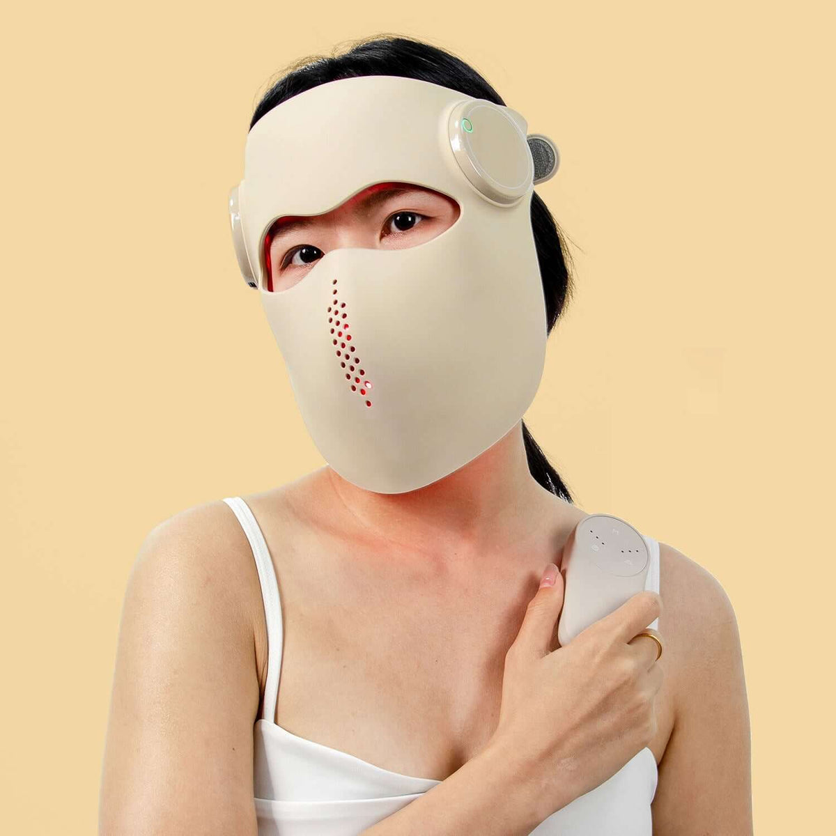 Red LED Light Therapy Face Mask – 2 Adjustable Levels, USB Powered – image 4